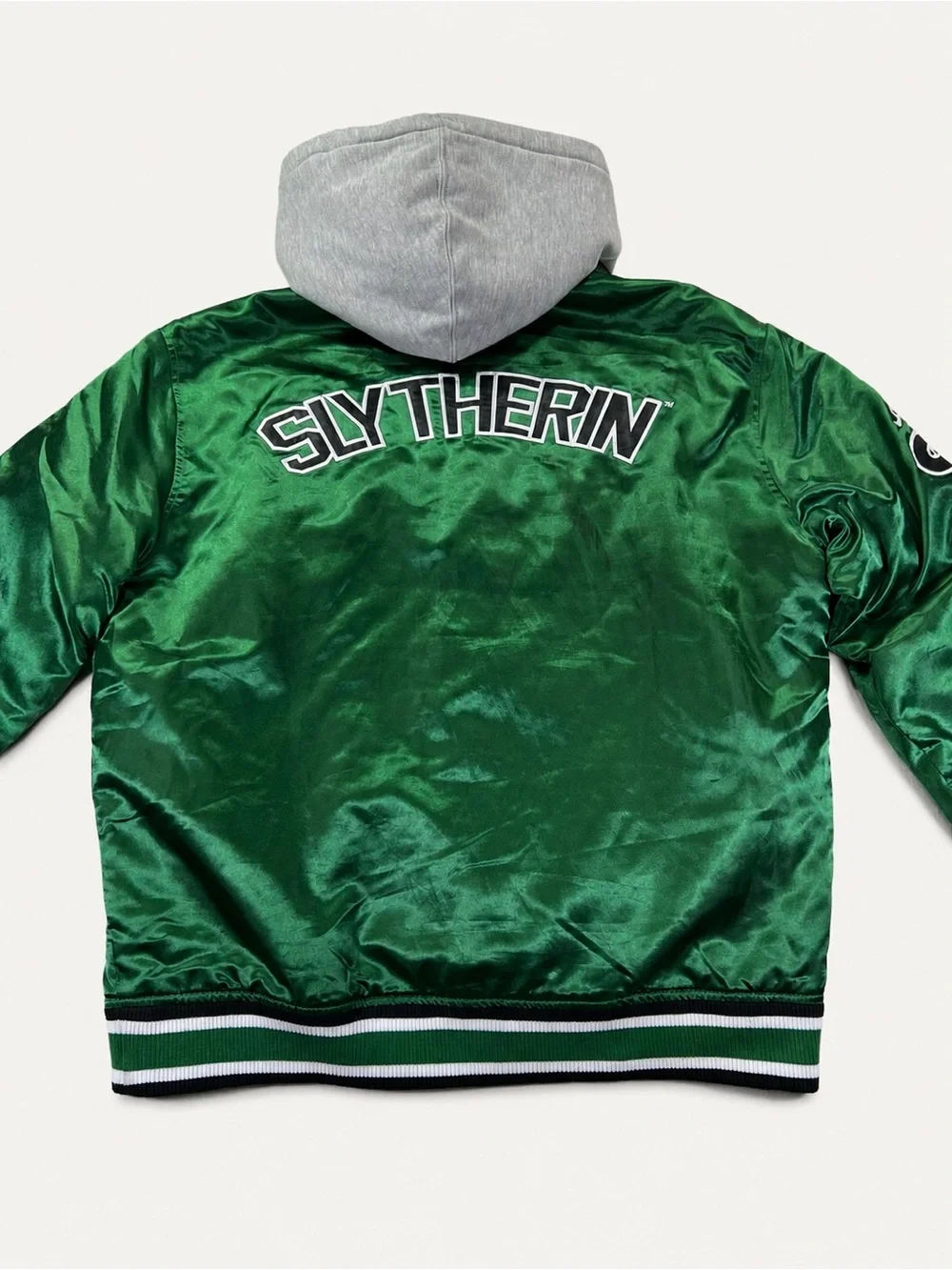 2019 Bioworld Officially Licensed Harry Potter Slytherin Bomber Jacket Size M